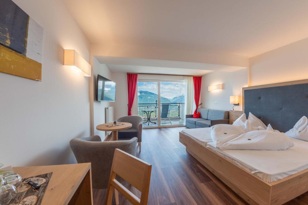 Hotel Meinhardt Скена Экстерьер фото